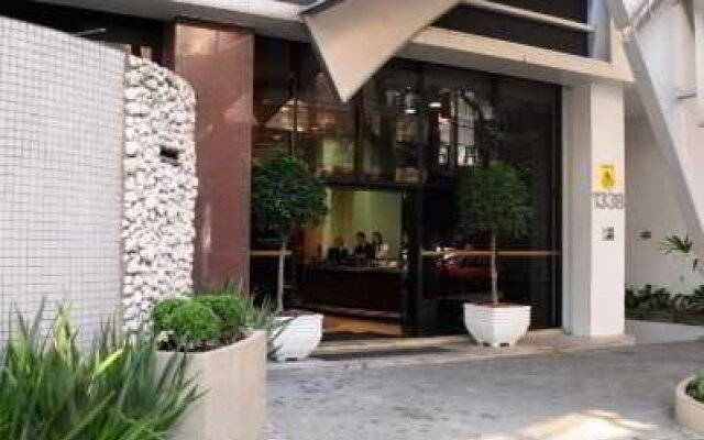 Slaviero Suites Curitiba Soho