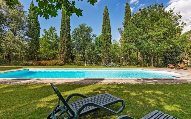 Charming Umbrian Stay for 4 Guests