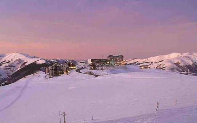 LUCHON Chalet 16 Couchage