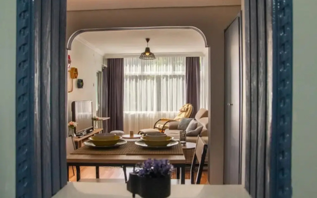 Central Flat With Balcony in Karsiyaka