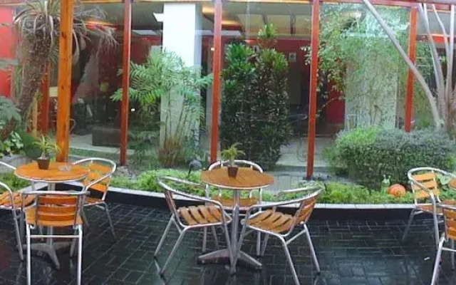 Suites Antique Apart Hotel