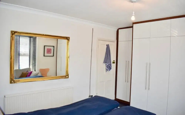 2 Bedroom House in Hove