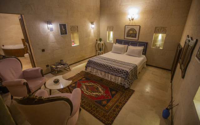 Yaren Cave House