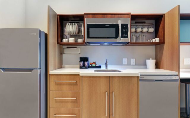 Home2 Suites by Hilton Charleston Daniel Island