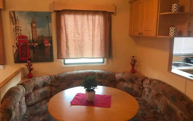 Holiday Home Arizona in Coghurst Holiday Park