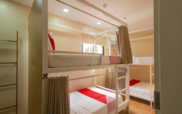 Super OYO 832 The Teepee Place Hostel & Residence Inn