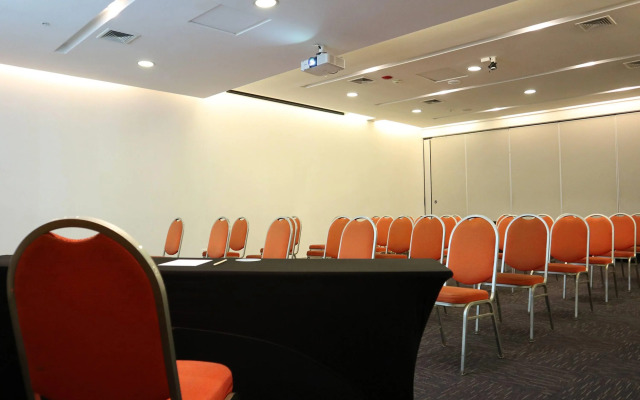 Wyndham Concepcion Pettra