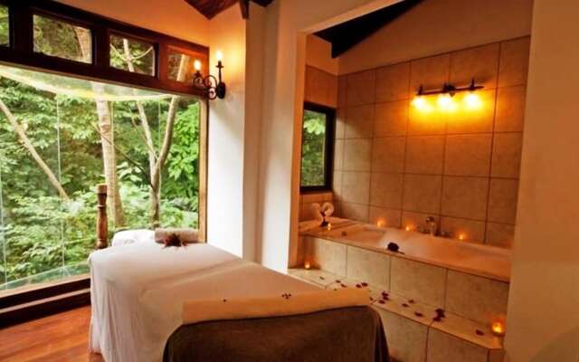 Borinquen Thermal Resort