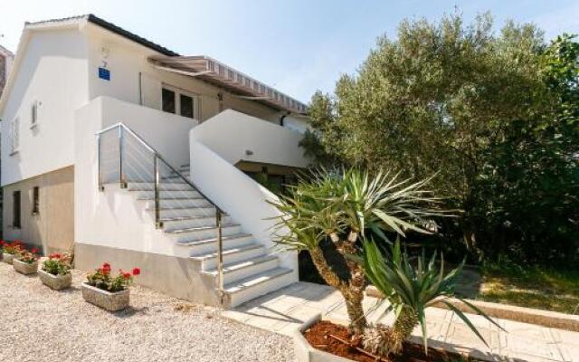 Apartment Zdravko A2