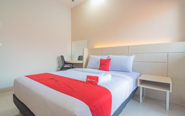 RedDoorz Plus near Taman Budaya Samarinda