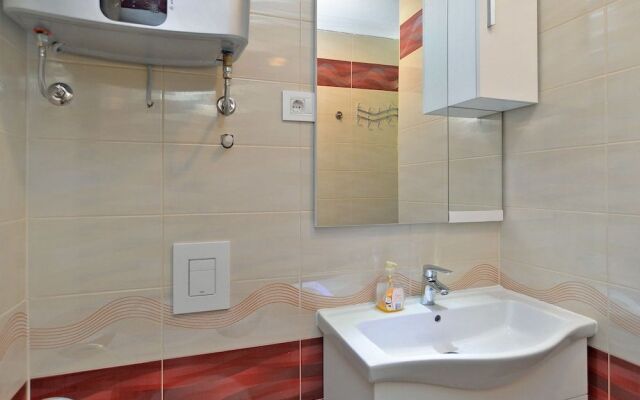 Apartment 1739