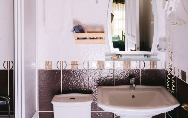Begonvil Otel Alacati