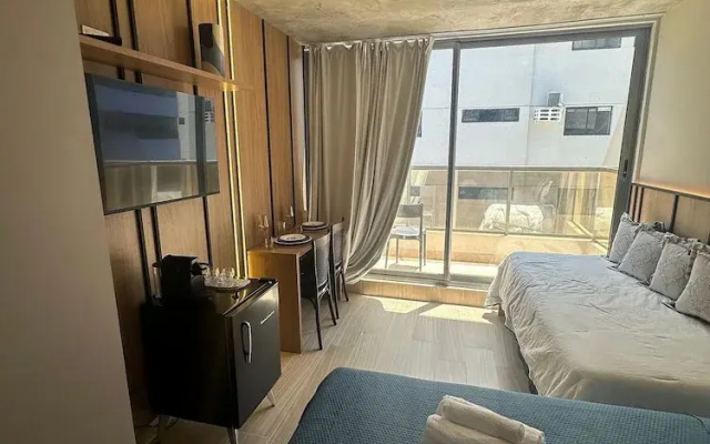 Setai Yacht Suítes