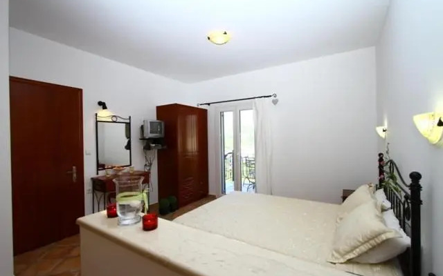 Villa Polyxeni Apartments