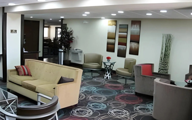 Ramada by Wyndham Tulsa