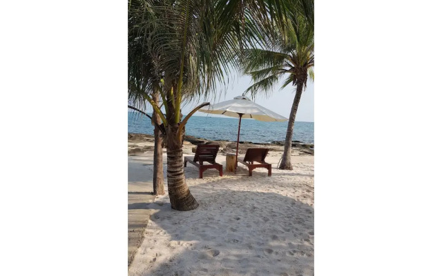 Orient Resort