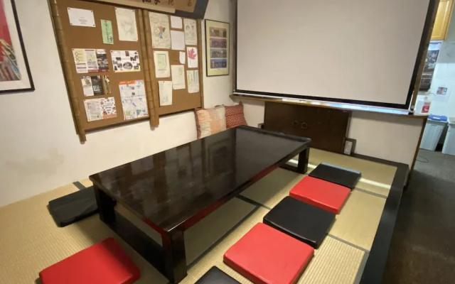 Maguro House