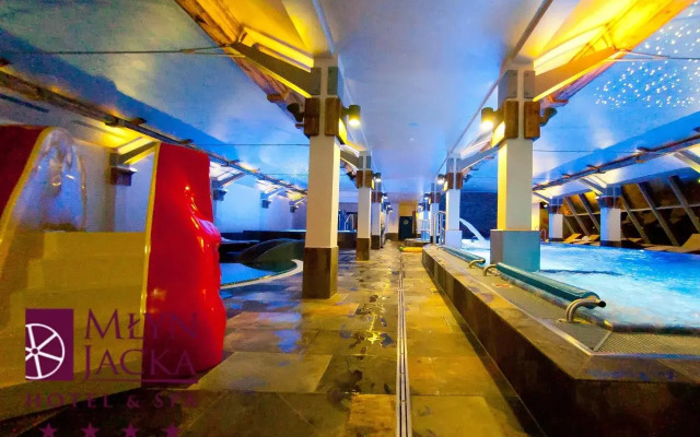 Mlyn Jacka Hotel & Spa