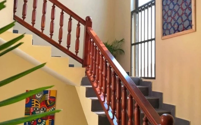 Zone 5 House