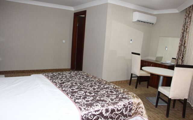 Sinan Hotel