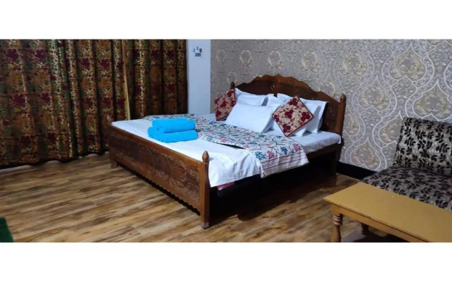 Eagle Resort