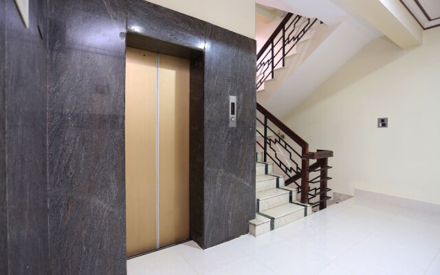 OYO 9904 Vyshakh Hotel