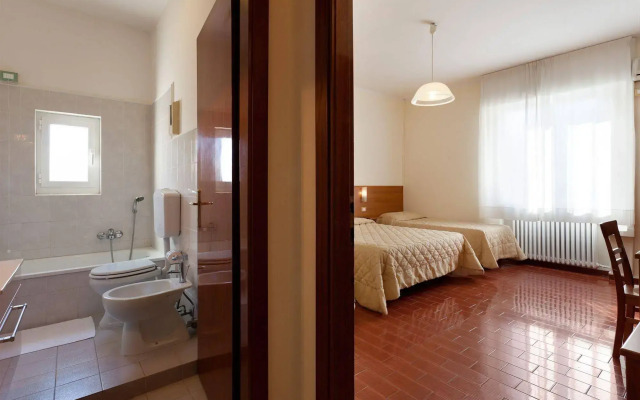 Parking Hotel Giardino