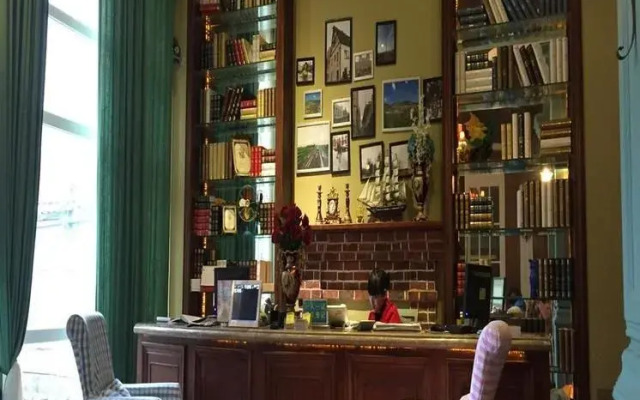 Xiangnanwan American Style Countryside Villa Hotel