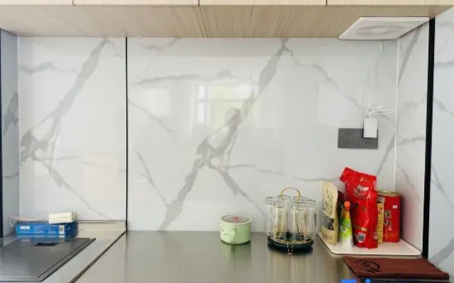 Lucky Homestay – Kitchen – Qujing
