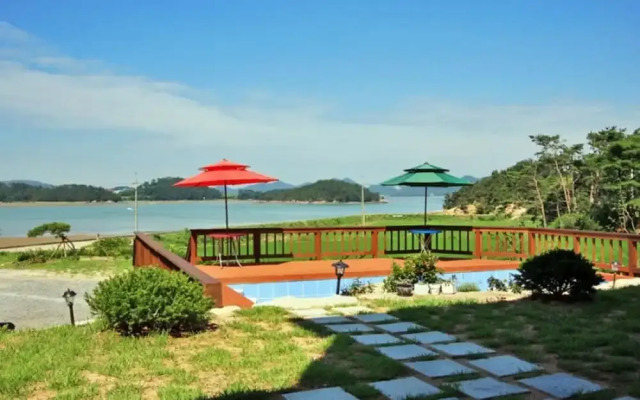 Seosan Noeulgwa Bada Pension