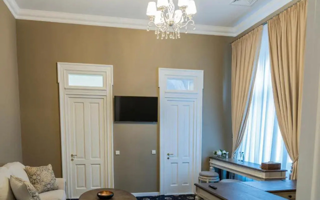 Sir Luxury Boutique Hotel