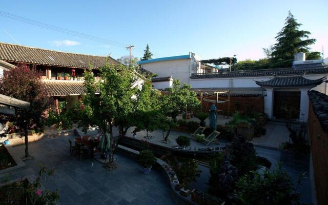 Dali Jianchuan Shaxi Gumo garden inn