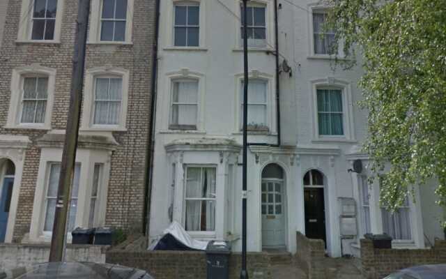 1 Bedroom Flat In Brixton