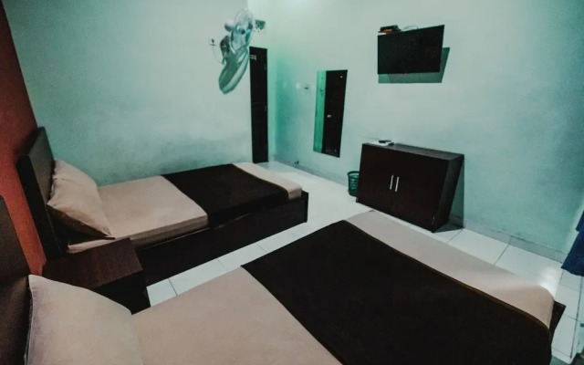 Hotel Mega Dana