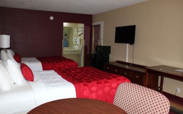 Ramada Perry Near Fairgrounds