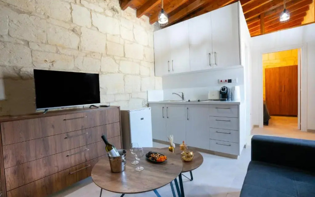 Eidyllio Luxury Suites Omodos