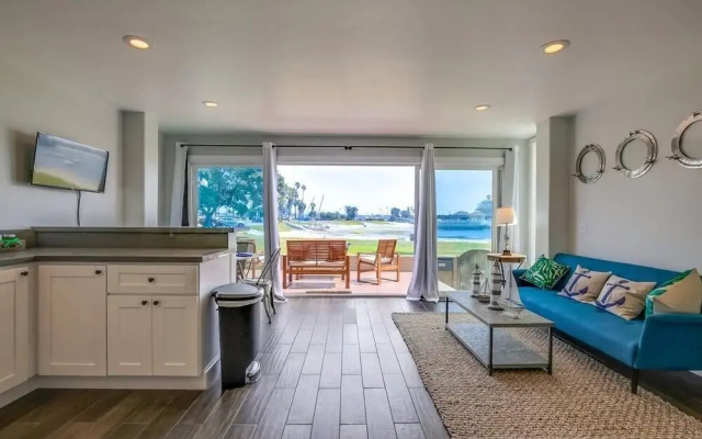 Bay Style 1 - 2 Br Condo