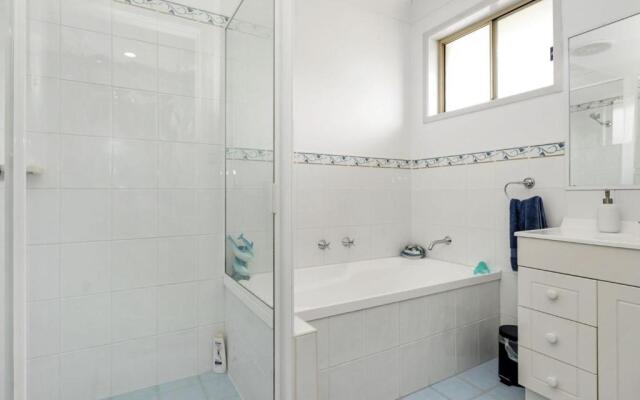 44 Oaks Avenue, No:4