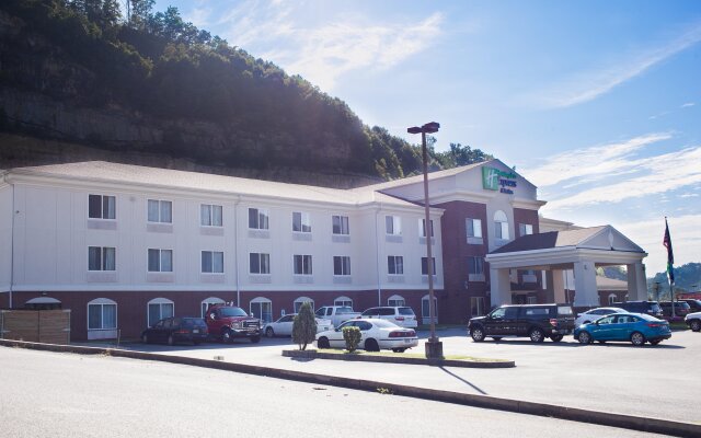 Holiday Inn Express Hotel & Suites, an IHG Hotel