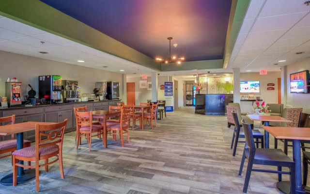 Best Western Nittany Inn Milroy