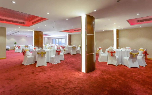 Al Safir Tower Residence & Tower