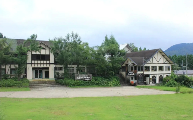 Kannabe Highland Hotel