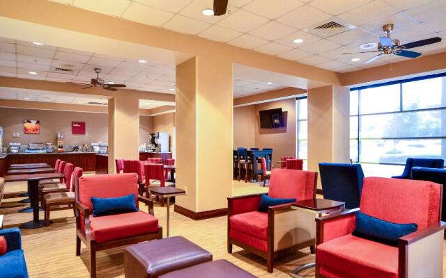 Comfort Suites Northlake