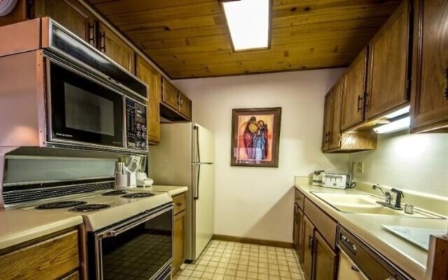 Windchimes #202 2 Bedroom Condo