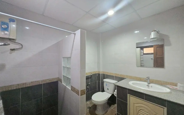 Phaiboon Hotel & Resort