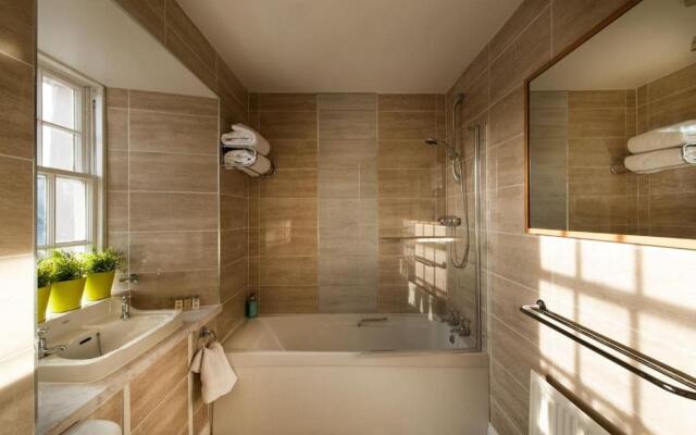 Thornhill House - Luxury 5 Bedroom all ensuite