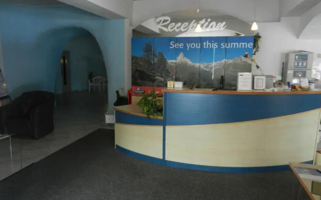 Artist Apartments & Hotel Garni