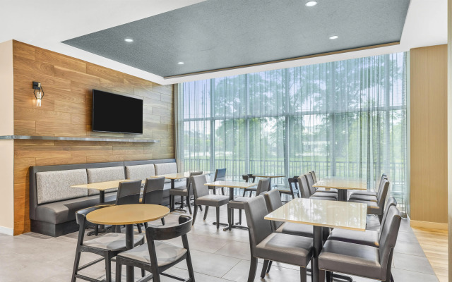 Hyatt House Houston Medical Center