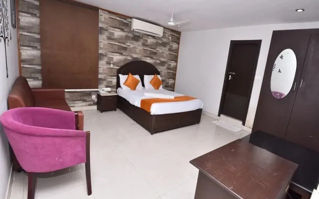 Hotel Meena Paradise