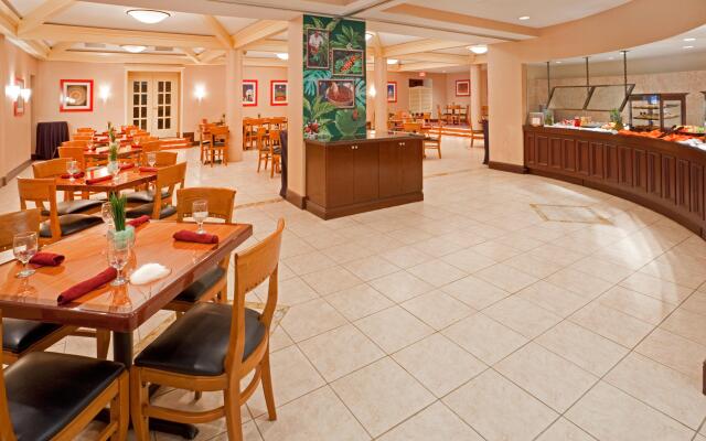 Holiday Inn Austin Midtown by IHG